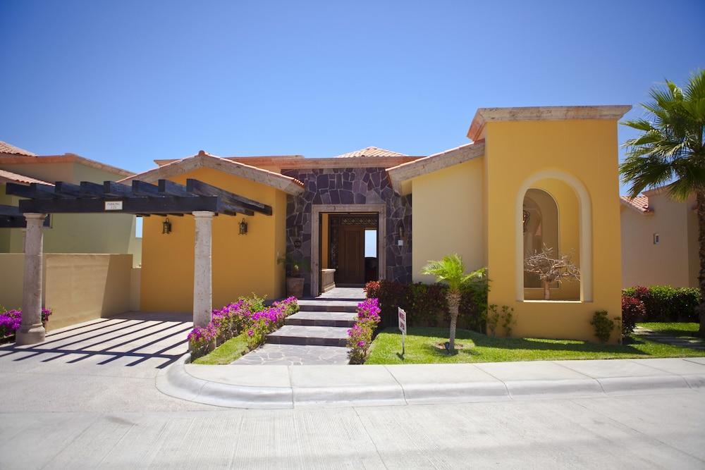Montecristo Villas At Quivira Los Cabos -Vacation Rentals กาโบซานลูกัส ภายนอก รูปภาพ